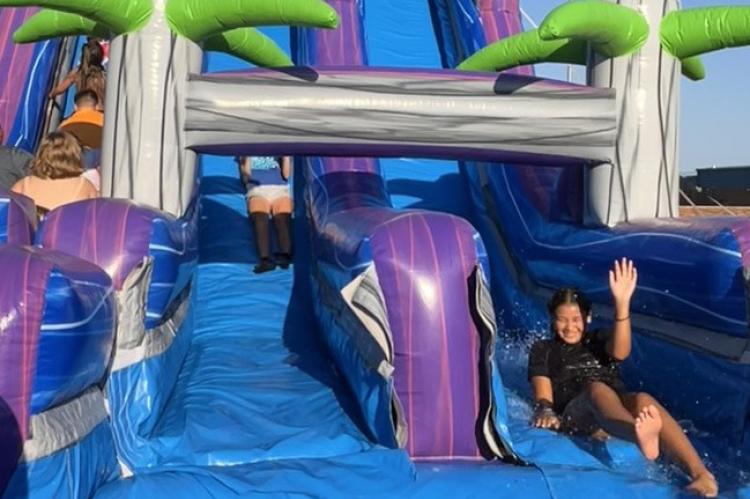 ALL SMILES AT FAMILY FUN NIGHT