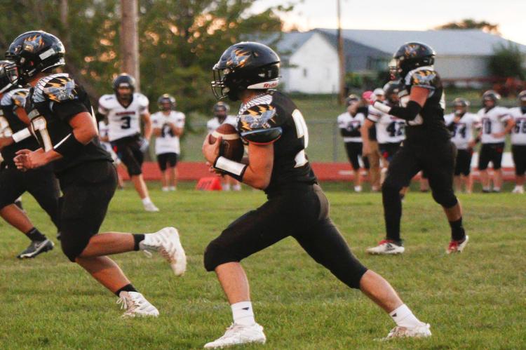 ANDES CENTRAL/DAKOTA CHRISTIAN/ TRIPP-DELMONT/ARMOUR FOOTBALL