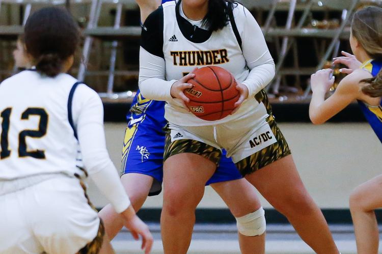 LADY THUNDER DEFEAT MITCHELL-CHRISTIAN