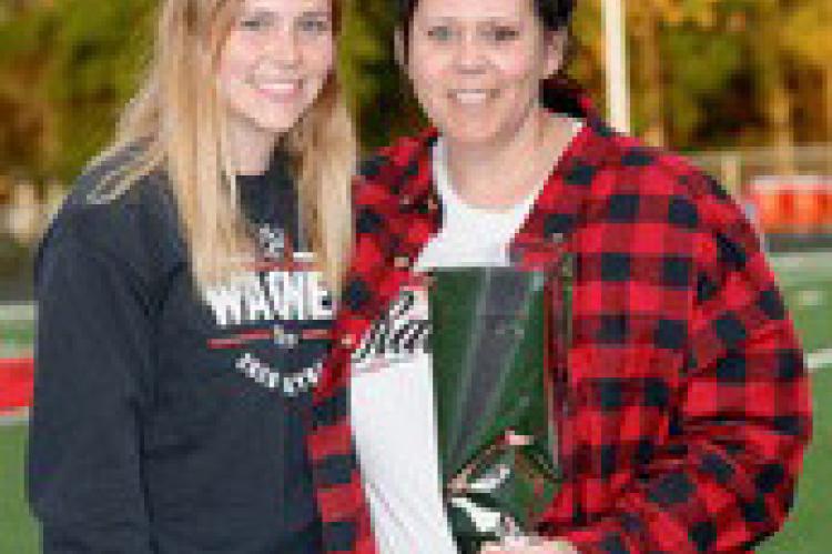 WAGNER SENIORS RECOGNIZE THEIR PARENTS AT HALF TIME