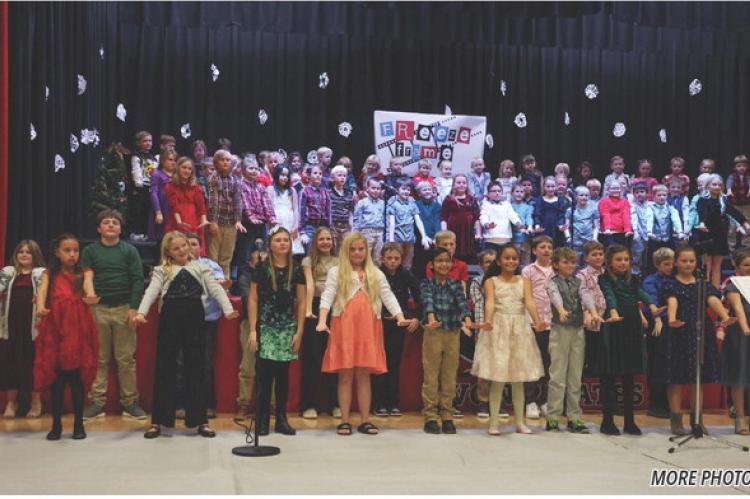MORE PHOTOS ON PAGE 5 Avon Elementary Pre-Kindergarten through fifth graders presented thier Operetta on Monday, December 9th under the direction of Autumn Schultz and Joseph Sexe. Photos by Jenna Petrik