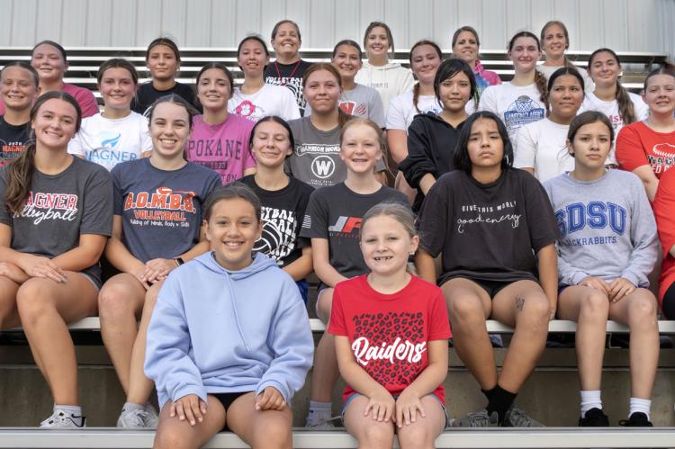 EXPERIENCED WAGNER VOLLEYBALL SQUAD AIMS FOR STATE RETURN