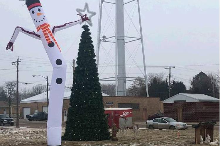 TOWN ALL DECKED OUT FOR THE HOLIDAYS
