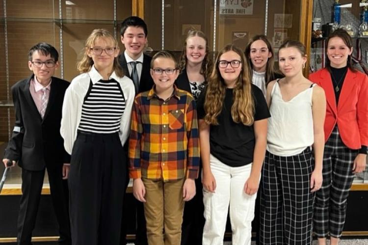 WAGNER ORAL INTERP KICKS OFF THEIR SEASON