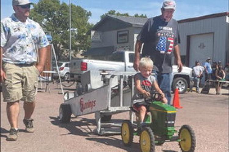 KIDS PEDAL PULL