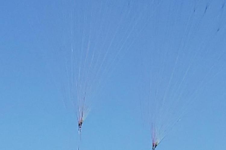 POWERED PARACHUTES MAKE STOP AT LAKE ANDES AIRPORT