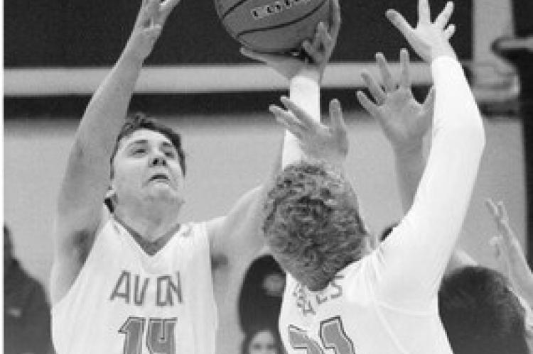 PIRATES HOST CORSICA-STICKNEY