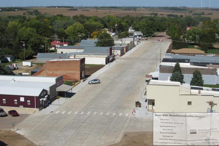 AVON MAIN STREET RECONSTRUCTION PROJECT COMPLETE