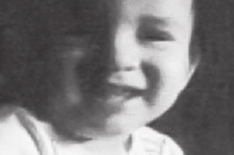 TYTAN LARVIE