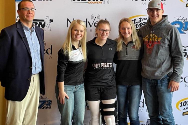 QUIZ BOWLERS EXPERIENCE HEARTBREAKING LOSS AT CHAMPIONSHIP QUIZ BOWL MEET