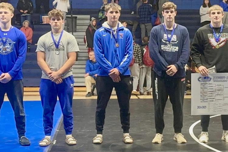 Gannon Knebel placed 1st in his weight bracket.