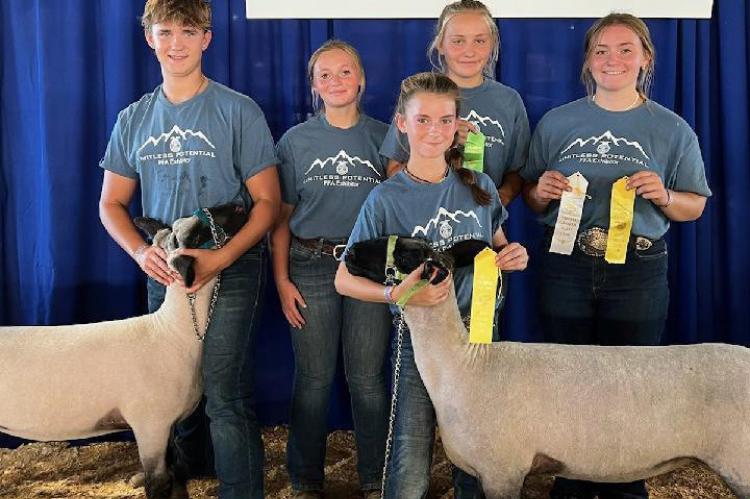 FFA MEMBERS REPRESENT ANDES CENTRAL AT SOUTH DAKOTA STATE FAIR