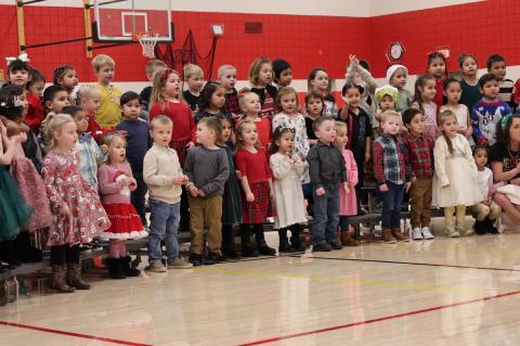 Wagner Early Learning Center entertained parents and guest at their Winter Concert held Tuesday, December 3rd under the direction of Mr. Genzlinger and Mr. Wilbur. The kindergarten class sung 'I'm a Little Snowflake', 'Jingle Bells' and 'The Penguin Polka