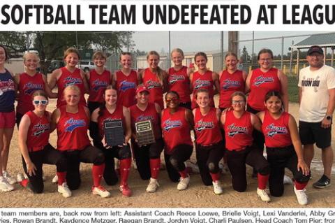 18U Softball team members are, back row from left: Assistant Coach Reece Loewe, Brielle Voigt, Lexi Vanderlei, Abby Gretschmann, Kensley DeVries, Rowan Brandt, Kaydence Metzger, Raegan Brandt, Jordyn Voigt, Charli Paulsen, Head Coach Tom Pier; front row: 