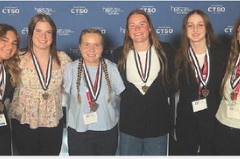 Students qualifying for state were: Anna Lupi, Hope Kemnitz, Kate Swier, Rilyn Thury, Jaycee Martin, and Charli Paulsen. Courtesy Photo