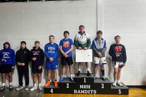 Thayne Tjeerdsma placed 5th in his weight bracket.