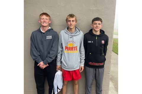 PIRATE XC RUNNERS QUALIFY FOR STATE MEET