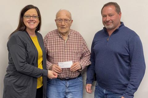 WOODS' DONATION RECEIVED BY WAGNER CEMETERY ASSOCIATION