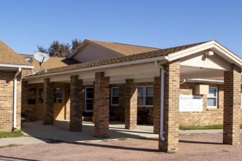 MEADOW VIEW MANOR APARTMENTS RAISING MONEY FOR BATHROOM RENOVATIONS