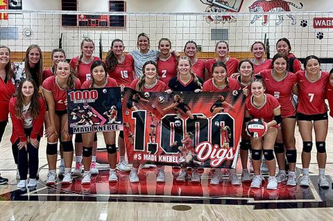 MADI KNEBEL EARNS HER 1000TH DIG