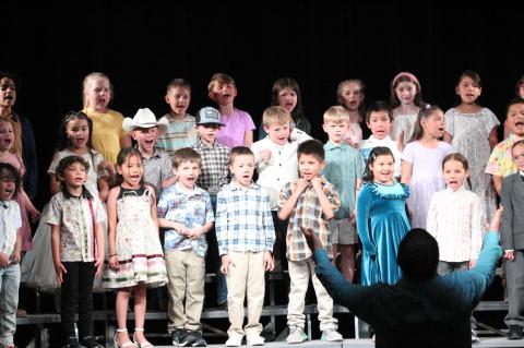 WAGNER ELEMENTARY PRESENTS SPRING CONCERT