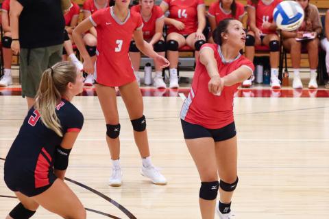 RAIDERS STUN THE SPIKERS