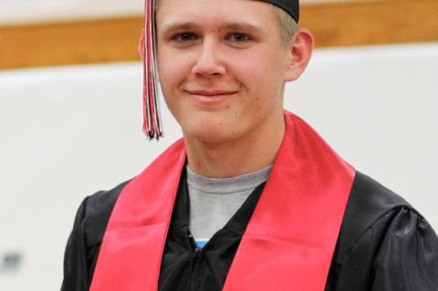 COMMERCIAL STATE BANK PROVIDES $3,000 FUNDING FOR SCHOLARSHIP PROGRAM
