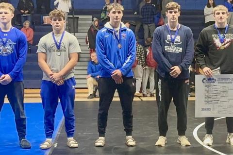 Gannon Knebel placed 1st in his weight bracket.