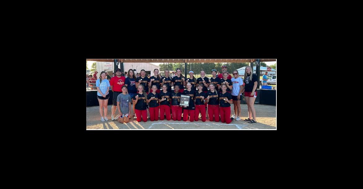 AVON LADY PIRATES