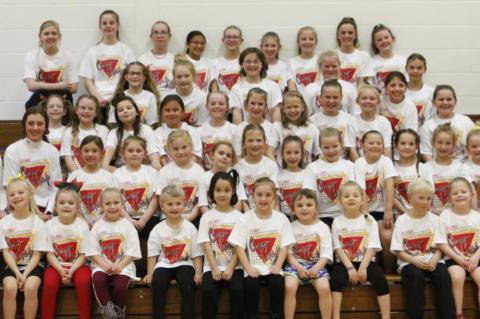 LITTLE PIRATES PARTICIPATE IN CHEER CAMP