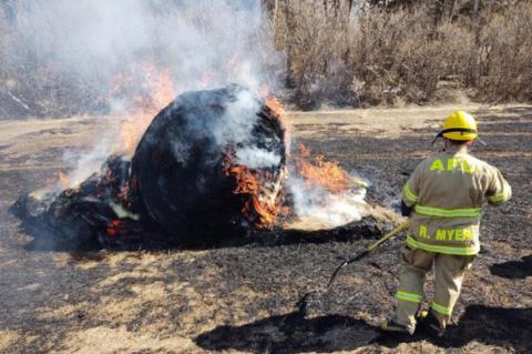 FIRST GRASS FIRE OF THE NEW YEAR