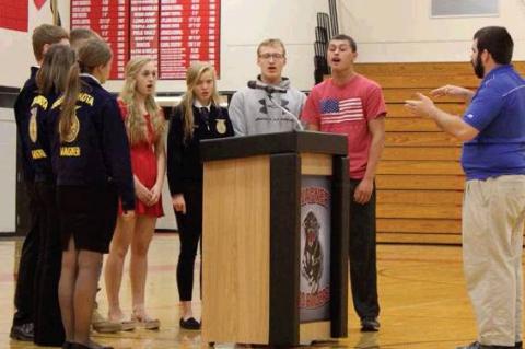 WAGNER COMMUNITY SCHOOL VETERANS DAY PROGRAM HELD