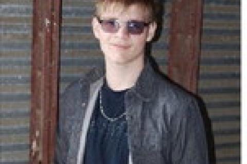 Article Image Alt Text