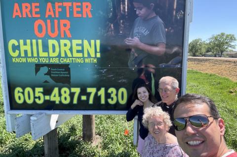 Article Image Alt Text