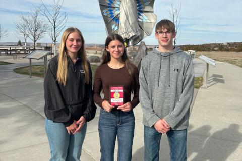 FFA MEMBERS TEST SKILLS AT DISTRICT COMPETITION