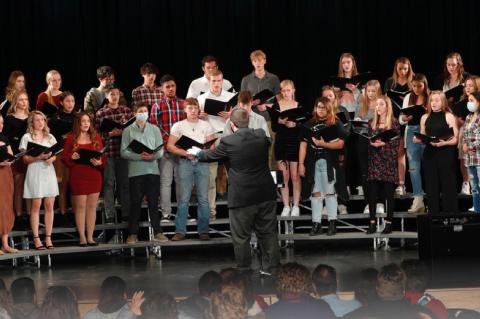 Article Image Alt Text