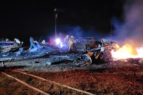 FIRE DESTROYS CARTER HOME, COUPLE ESCAPES