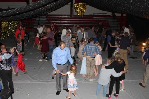 BIG AND LITTLE DANCE