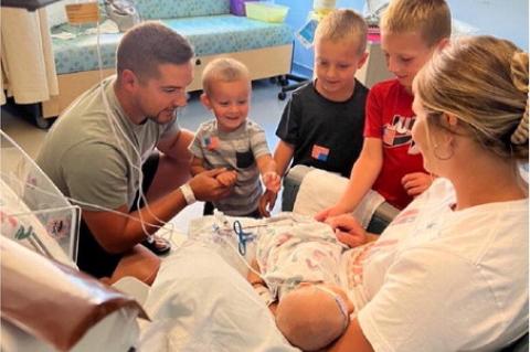 Article Image Alt Text