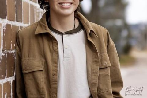 WAGNER COMMUNITY SCHOOL SENIOR SPOTLIGHTS