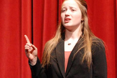 LOCAL ORAL INTERP STUDENTS ADVANCE TO REGION CONTEST