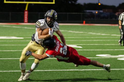 RAIDERS FALL TO TRAPPERS IN HOMECOMING GAME