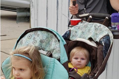 CRUISE NIGHT WITH POPCORN AND ROOTBEER FLOATS