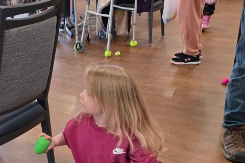 YOUNG EGG HUNTERS DELIGHT RESIDENTS AT LAKE ANDES SENIOR LIVING