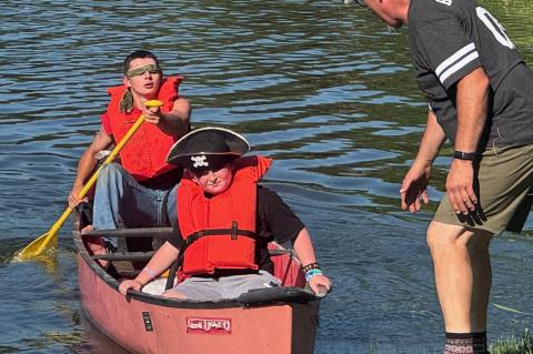 BATTLE OF THE BLINDFOLDED BOATERS
