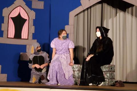 MISSOULA CHILDREN'S THEATRE