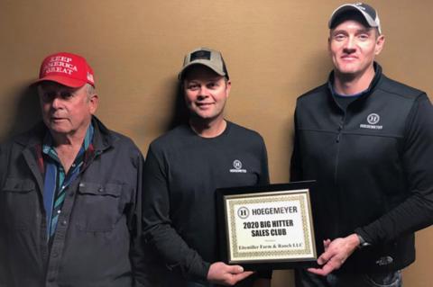 HOEGEMEYER HYBRIDS RECOGNIZES LOCALS WITH SALES AWARDS