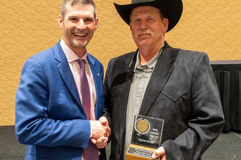 Article Image Alt Text