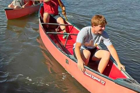 BATTLE OF THE BLINDFOLDED BOATERS