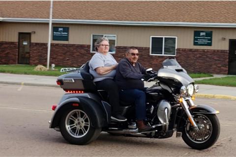 CRUISE NIGHT WITH POPCORN AND ROOTBEER FLOATS